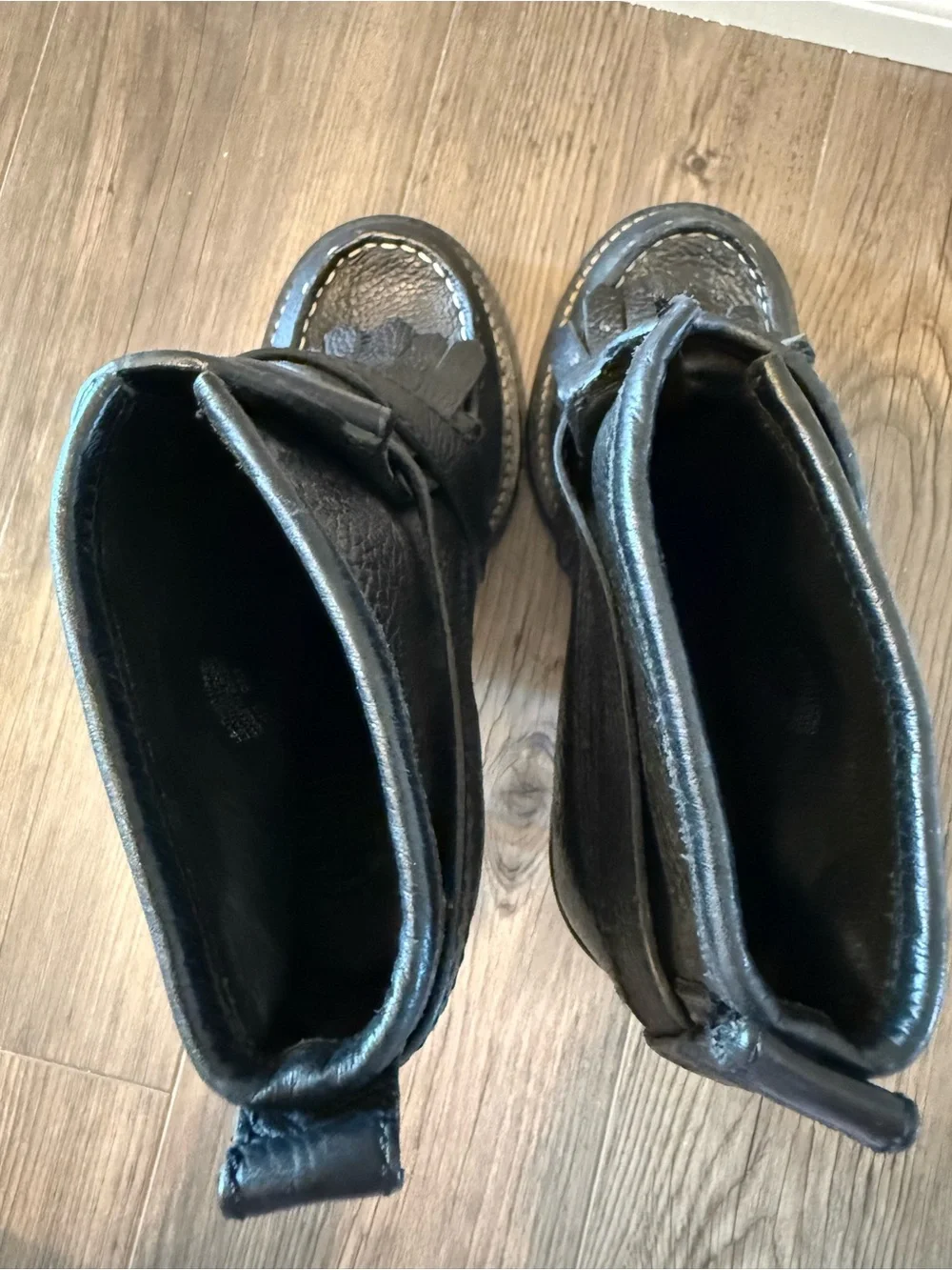 Tory Burch Lyle Leather Fringe Booties Size 9